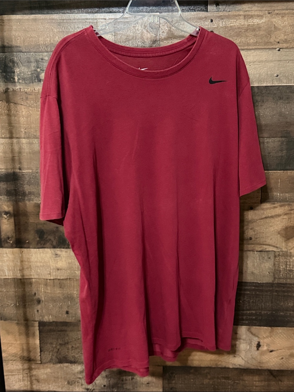 Nike Men’s Maroon Short-Sleeve Crew Tee